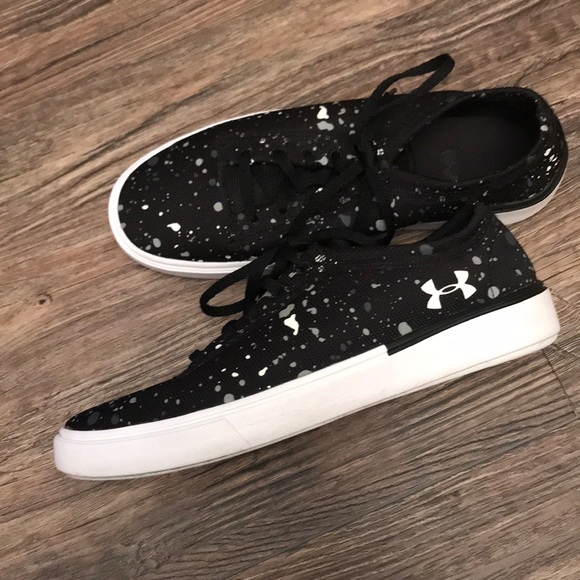 under armour paint splatter shoes